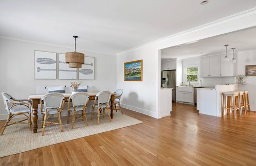 Charleston Cottage | Charming Fort Sumter Cottage