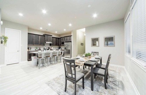 Sienna Plantation House | Charming Fox Trail Retreat - Sunny Getaway Perfect for Family Adventures #41189