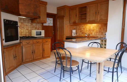 Breitenbach-Haut-Rhin Cottage | Charming Quiet Cottage: 2 Bedrooms, Garden, Terrace, BBQ, Linens Included