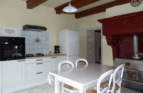 Breuvannes-en-Bassigny Cottage | Charming Countryside Cottage with Garden, Fireplace, and Baby Equipment, Pets Welcome!