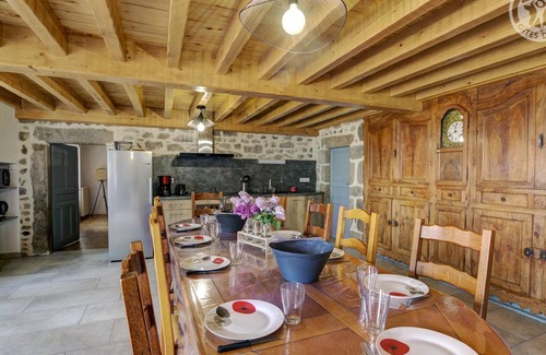 Chalmazel-Jeansagniere Cottage | Charming cottage with garden and wifi in Chalmazel-Jeansagnière