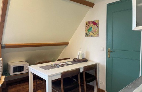 Contres Apartment | Charming gite between the chateaux and the zoo