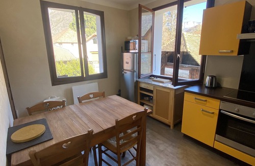 Menthon-Saint-Bernard Apartment | Charming apartment in the heart of the village with magnificent views of the mountains