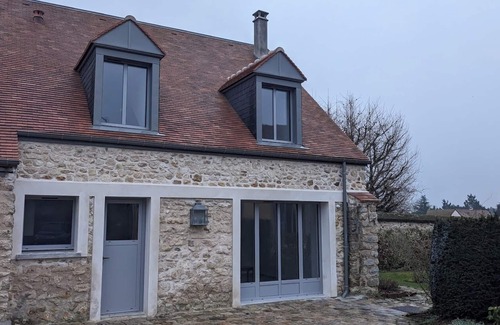 Saint-Nom-la-Breteche House | Charming newly renovated 1 bedroom house in St-Nom-la-Bretèche with fibre WiFi
