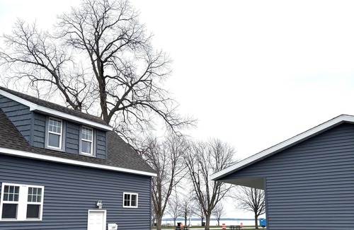 Escanaba House | Charming Full Home in Downtown Escanaba – Walk to Beach, Park, and Marina!