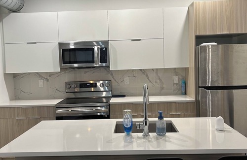 North Philadelphia Apartment | Charming, Fully Furnished Home Near Stadiums!