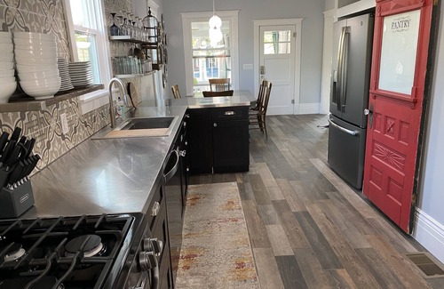 Grand Junction House | Charming, fully restored 1910 house, walk or bike to dtwn or campus