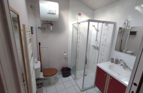 La Grimaudiere Bed & Breakfast | Charming gîte 30 min from Futuroscope