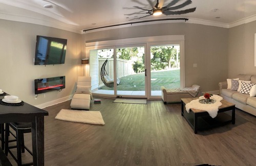 Gainesville House | CHARMING GAINESVILLE TOWNHOME 1