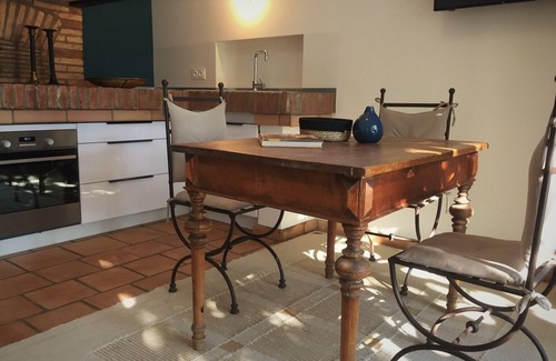 Caux Cottage | Charming garden house with terrasse and pool