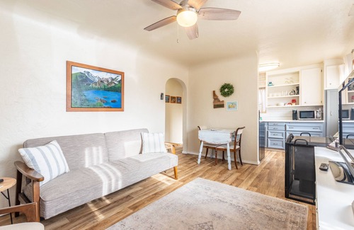 Nampa Cottage | Charming Getaway in Downtown Nampa