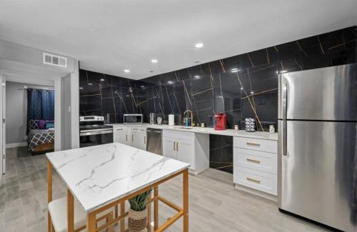 Houston Heights Apartment | Charming Getaway in Houston Heights