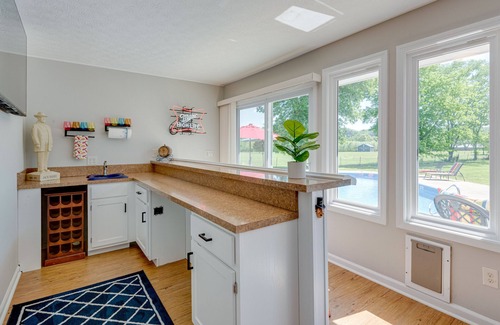 Ashland City House | Charming Getaway - Ping Pong - Pool - Hot Tub