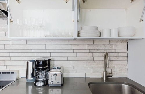Gowanus Apartment | Charming Gowanus 2BR w/Laundry, near Park Slope, by Blueground