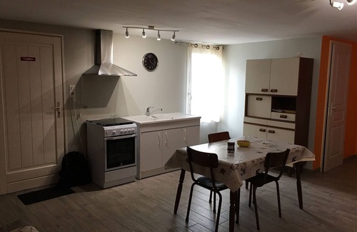Ville-au-Val Cottage | Charming Ground-Floor Apartment in Historic Village Near Nancy & Metz