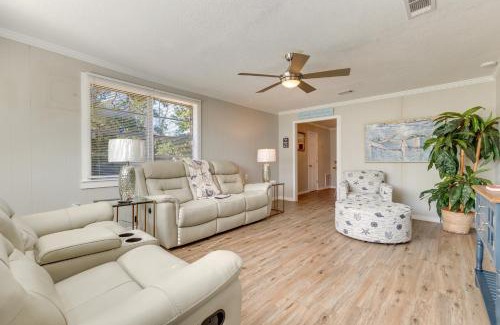 Gulfport House | Charming Gulfport Home about 2 Mi to Marina