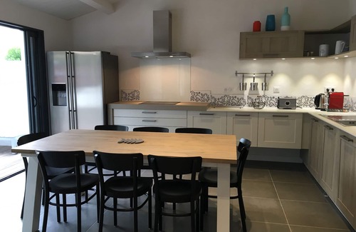 Noirmoutier-en-l'Ile House | Charming house 6/8pers, wifi, enclosed garden with swimming pool, 300m from beaches