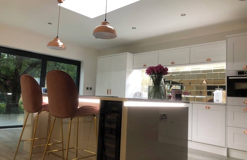 Rushmoor District House | Charming Hampshire House Retreat