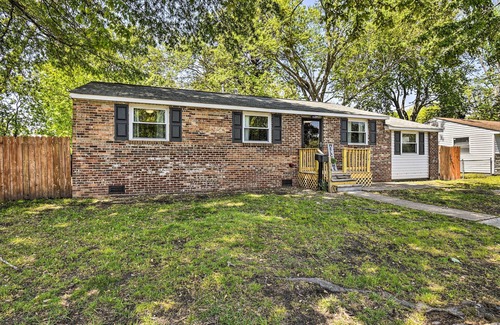 Hampton House | Charming Hampton Home < 2 Mi to Buckroe Beach