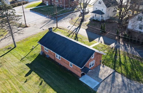 Hartville House | Charming Hartville cottage