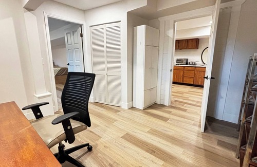 Lower Sumas Mountain House | Charming Hideaway! Beautiful Yard & Private Office