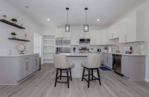 Braselton Apartment | Charming Hideaway w/KingBed Firepit Near RoadATL