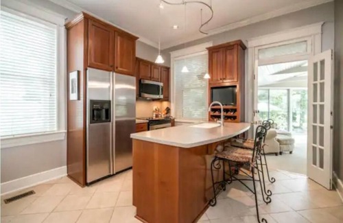 Bonnycastle House | Charming Highlands Duplex: Historic Elegance, Modern Comfort