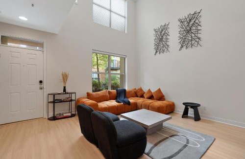 Orenco Station Apartment | Charming Hillsboro Condo with Pool and Gym