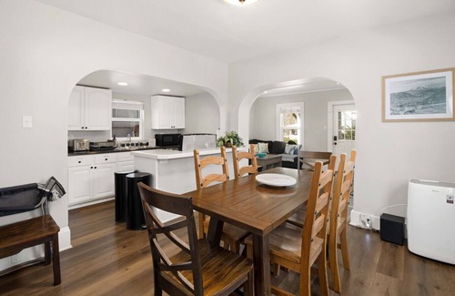 Glenwood Springs Apartment | Charming, Historic! Walking Distance to Town!