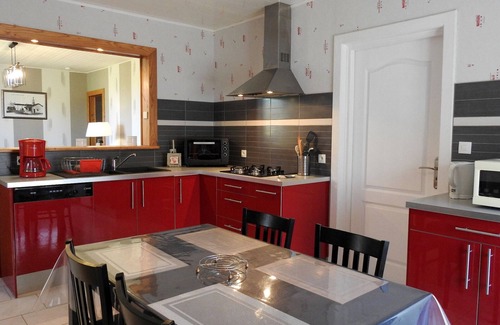 Choiseul Cottage | Charming Historic Apartment with Terrace, Near Hiking Trails and Horses, Choiseul