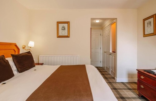 Ipswich Hotel | Charming Historic Ipswich Stay | Includes Spa Treatments, Sauna & Pool