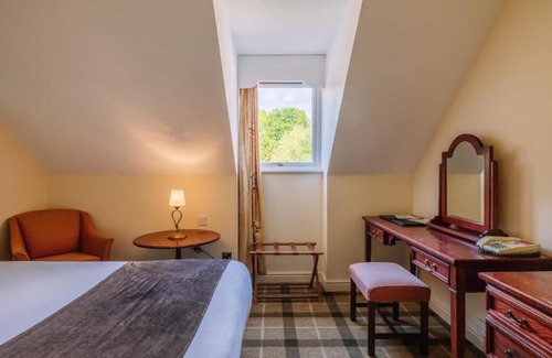 Ipswich Hotel | Charming Historic Ipswich Stay | Includes Spa Treatments, Sauna & Pool