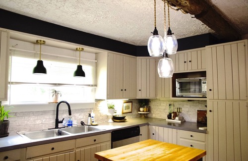 Meredith House | Charming Historic Lake's Region Retreat