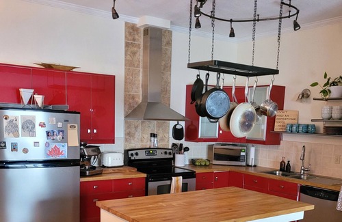 Coleman Apartment | Charming Historic Retreat in Coleman's Scenic Heart