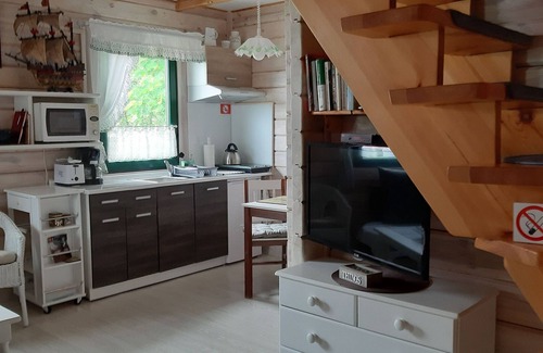Wicko House | Charming house on a hill overlooking the lake