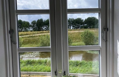 Ockholm Apartment | Charming Holiday Apartment Hauke-Haien in Tranquil Ockholm