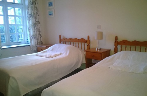 St Teath Cottage | Charming Holiday Cottage Nestling In Secluded Mature Gardens