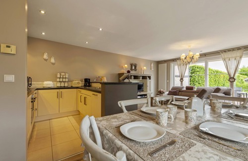 Ramskapelle House | Charming holiday home with large private garden