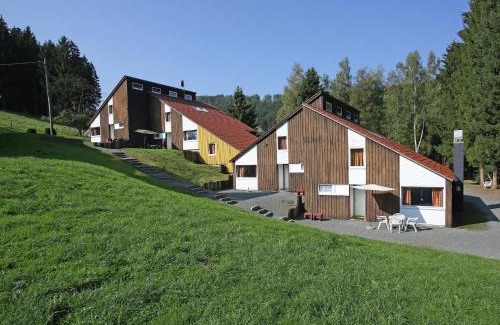 Untervalme House | Charming holiday home near the ski area