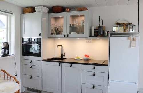 Skillinge Ski Chalet | Charming holiday home in Skillinge near the sea | SE01074