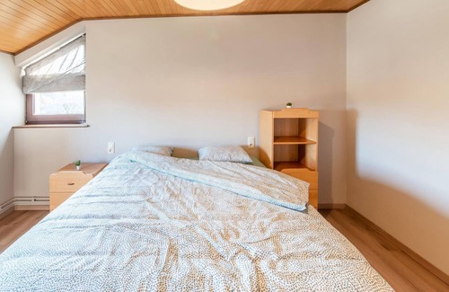 Leglise House | Charming holiday home in Léglise with garden