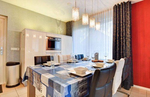 Langstraat House | Charming holiday home with a covered terrace