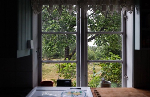 Bor House | Charming holiday house with unique garden outside Värnamo | SE07039