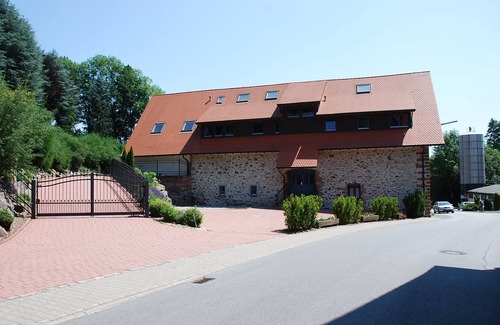 Glattbach House | Charming holiday rental and top equipment in lime rock Glattbach