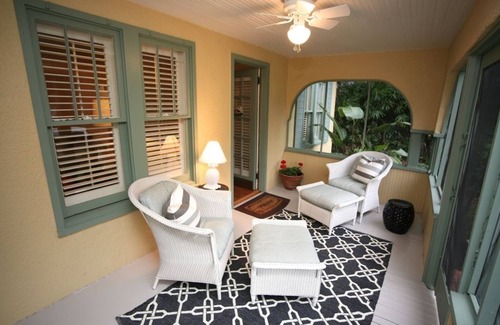 Winter Park House | Charming home 3 blocks from historic Park Avenue & one block from Lake Virginia