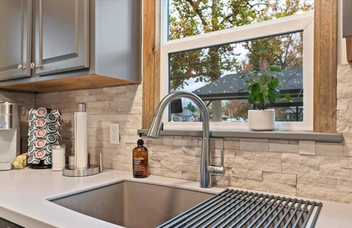 Southeast Boise House | Charming Home Away From Home - Brand New Hot Tub, Nice Backyard.