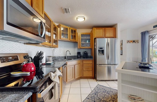 Indian Ridge House | Charming home boasting a private pool, wifi and room for the whole family