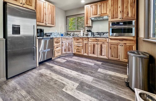 Tamarack Resort House | Charming Home in Donnelly close to Lake Cascade