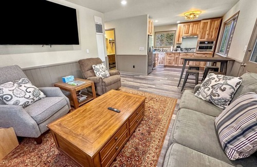 Tamarack Resort House | Charming Home in Donnelly close to Lake Cascade