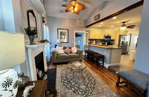 New Port Richey House | Charming home located in Historic New Port Richey. Tampa Bay Florida